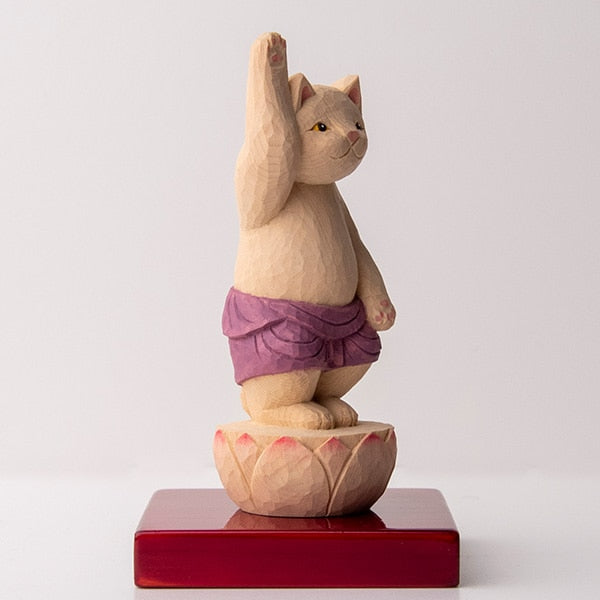 木彫りの誕生釈迦猫 袈裟を着た猫仏さま