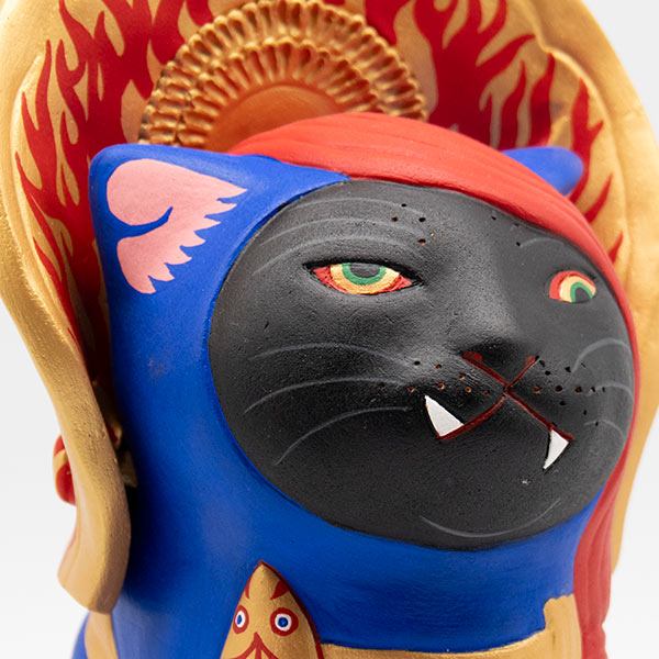 チュウデカクン 不動明猫 台座付き 青